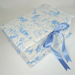 Heirloom Hounds Toile Medium Baby Keepsake Box